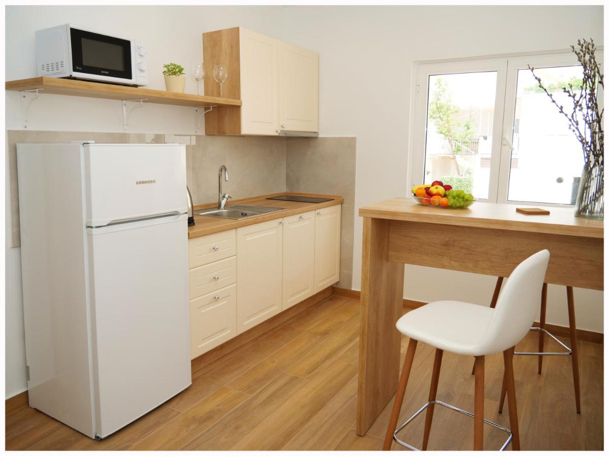 Apartmani Makelja Primošten Exteriör bild