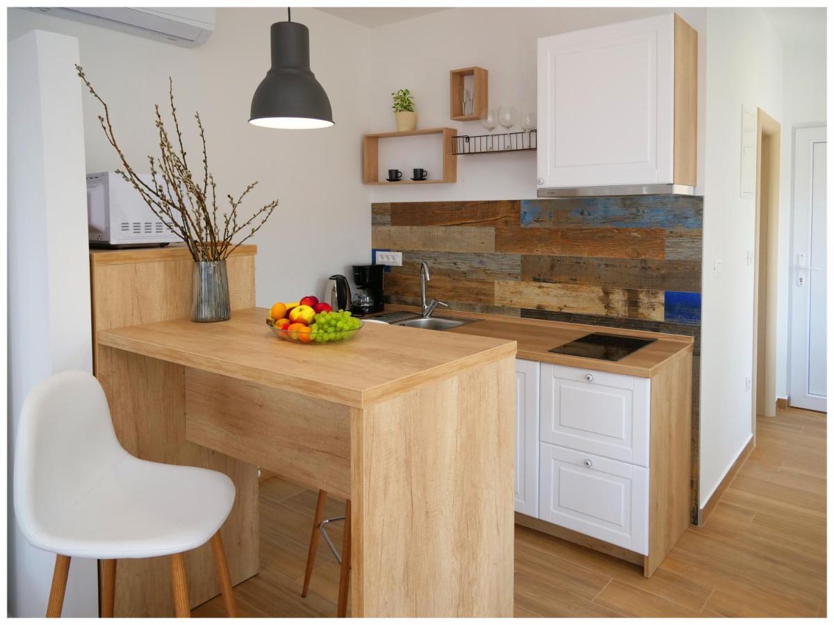 Apartmani Makelja Primošten Exteriör bild